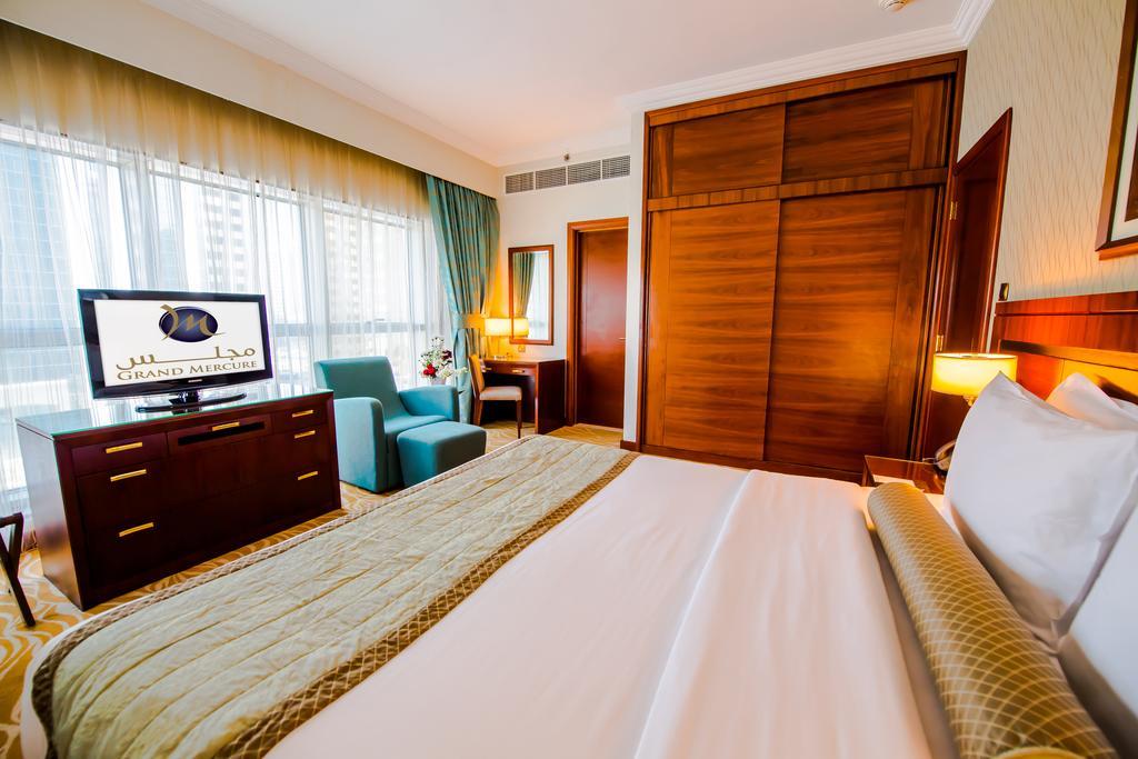 Grand Mercure Majlis Residences 5*